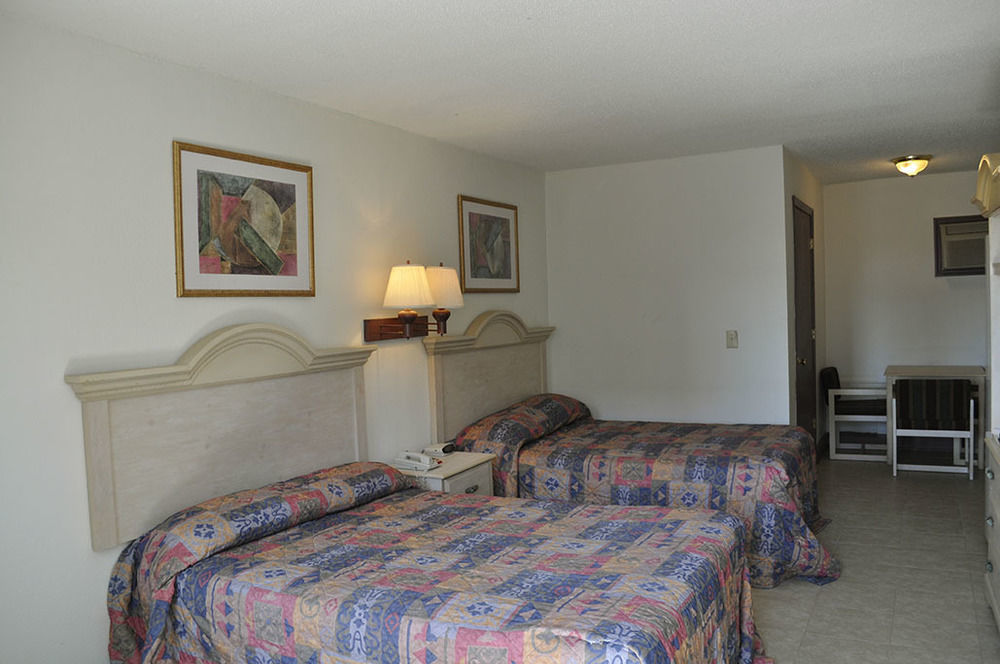 Oyo Hotel Myrtle Beach Kings Hwy Esterno foto